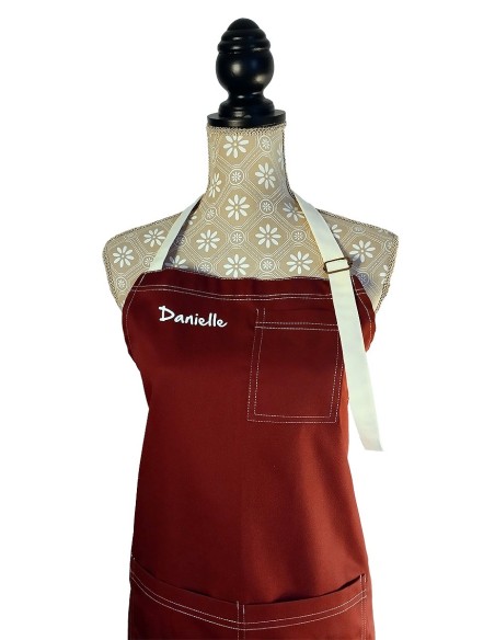 Delantal Personalizado Burdeos KomsiKomsa