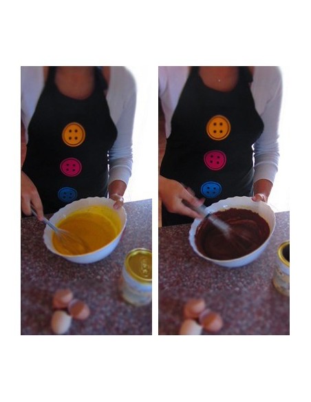 Delantal Negro Impresión Botones - Delantal Original y Elegante